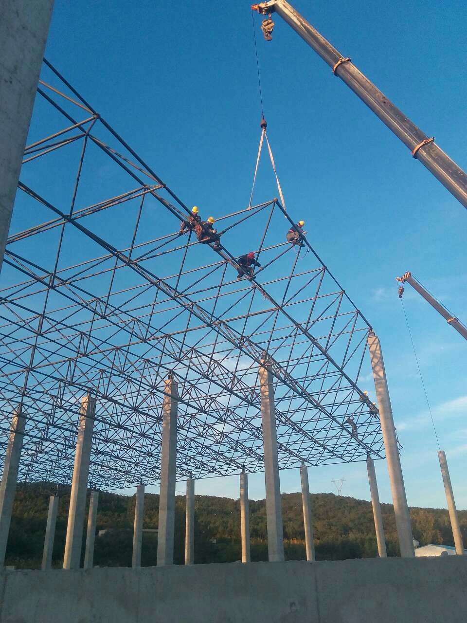 古交汪清物流园网架